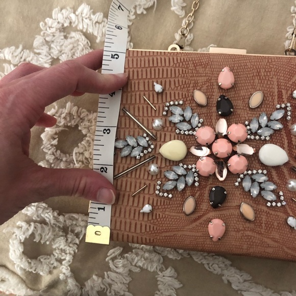 Square gemstone purse - Picture 3 of 8